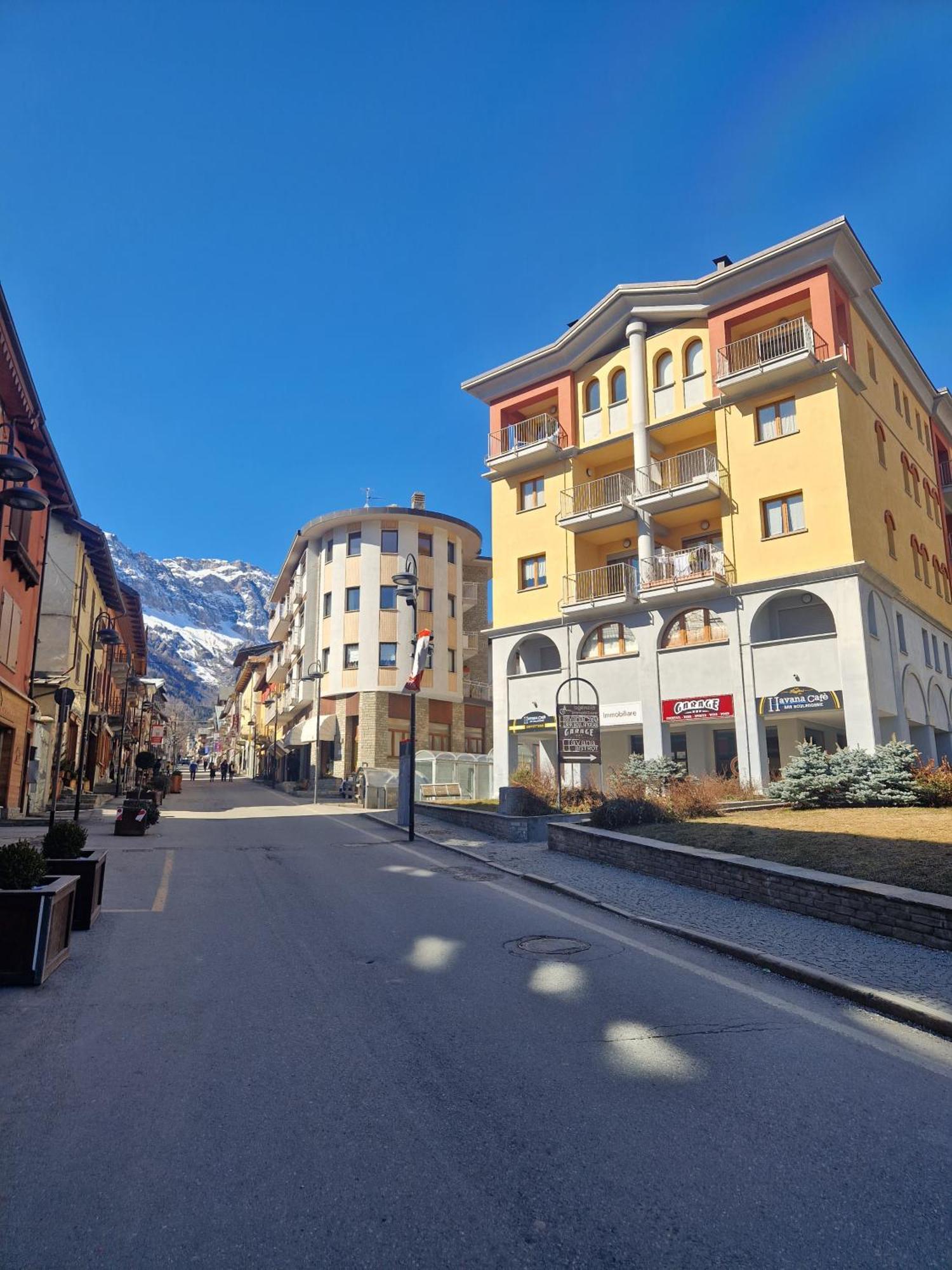 Bardonecchia Studio Apartment - Frejus Palace Buitenkant foto